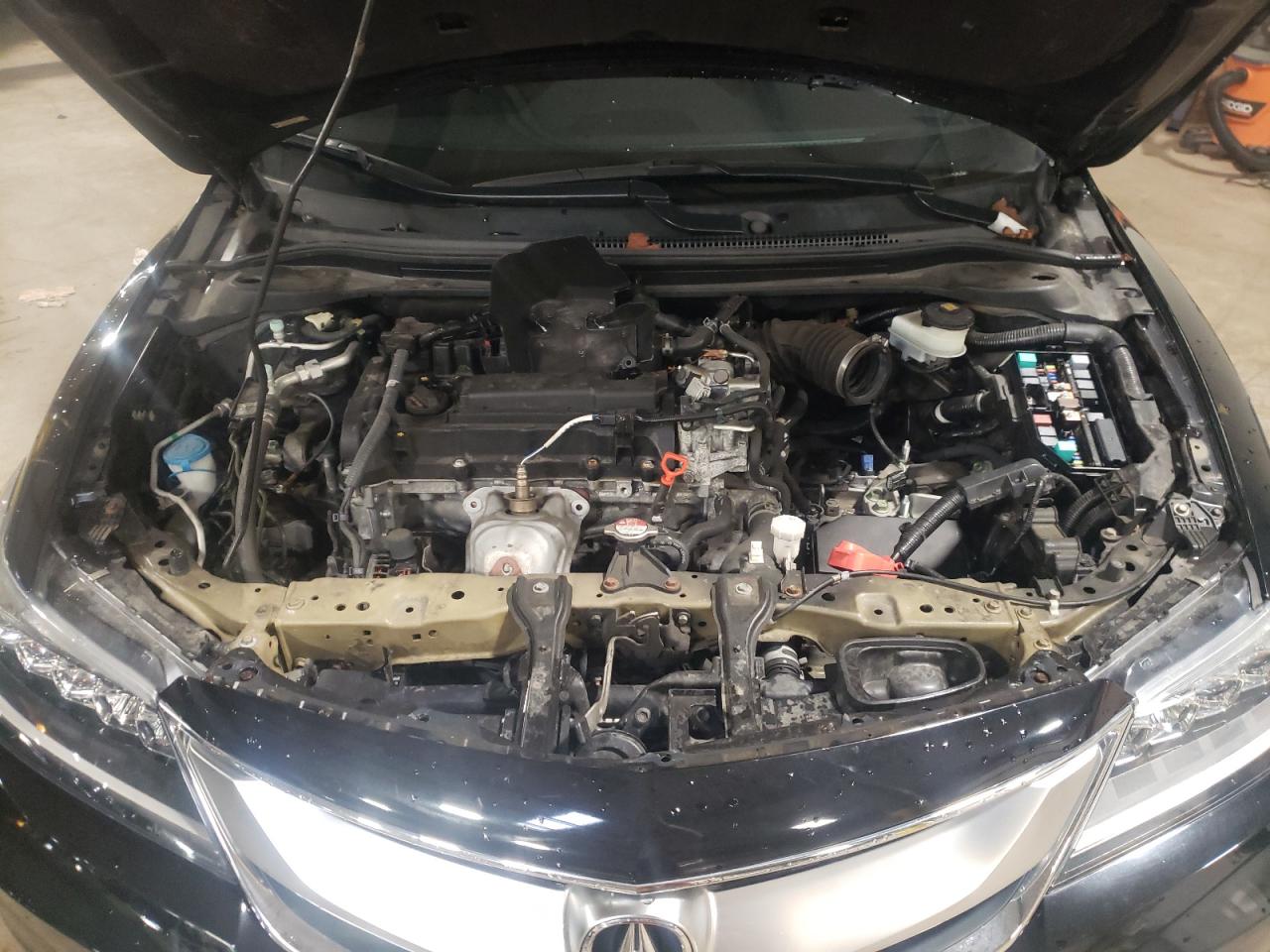 Photo 7 from auction – 2017 ACURA ILX BASE W with VIN 19UDE2F33HA015812
