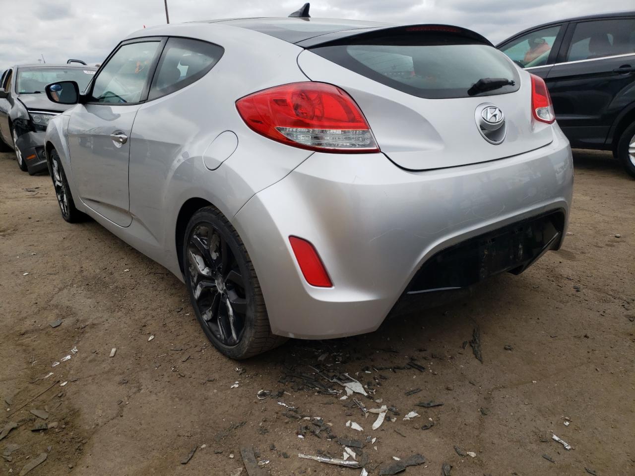Photo 3 from auction – 2012 HYUNDAI VELOSTER with VIN KMHTC6AD2CU066163