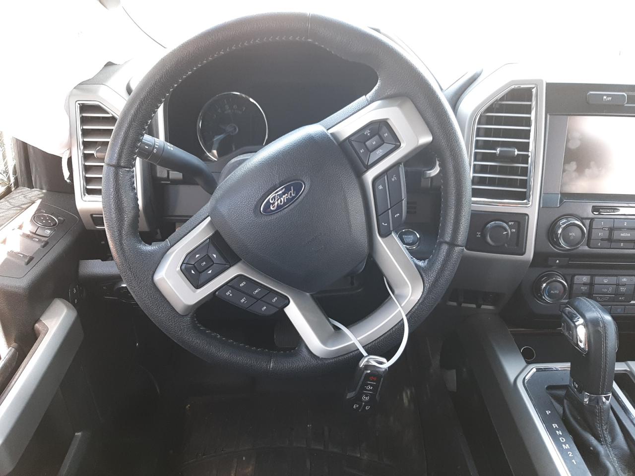 Photo 9 from auction – 2015 FORD F150 SUPER with VIN 1FTEW1CP6FKE30549