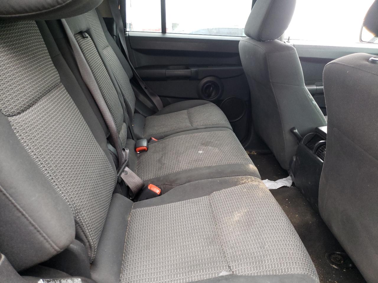 Photo 6 from auction – 2008 JEEP COMMANDER with VIN 1J8HG48K38C235765