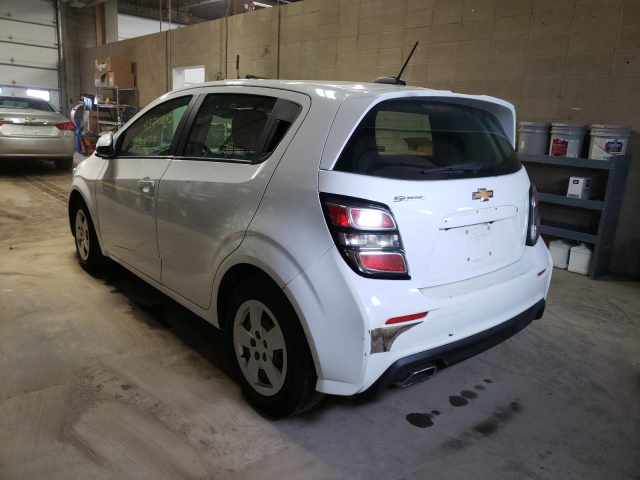 Photo 3 from auction – 2017 CHEVROLET SONIC with VIN 1G1JG6SH9H4138218
