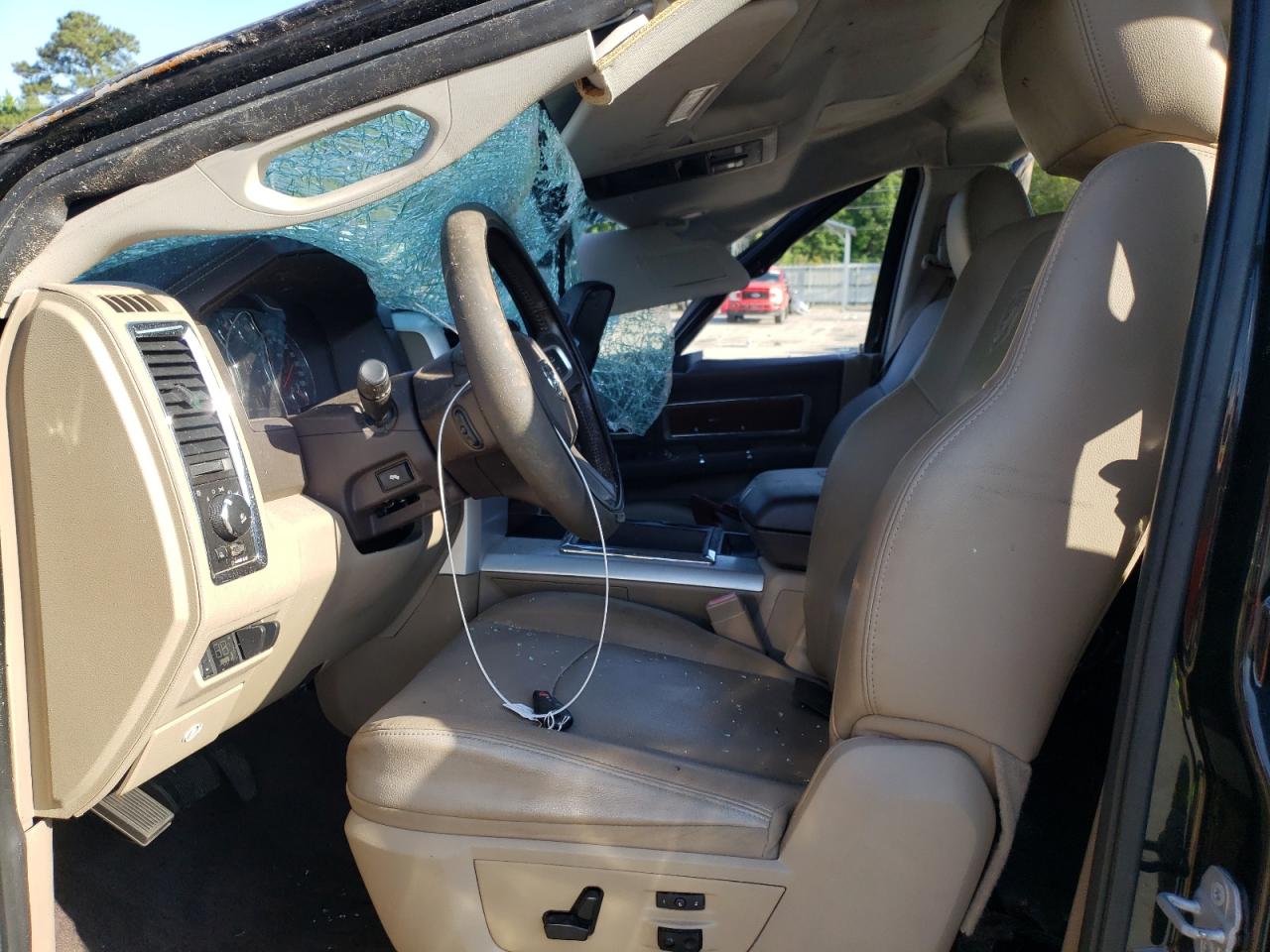 Photo 5 from auction – 2010 DODGE RAM 2500 with VIN 3D7UT2CL2AG132254