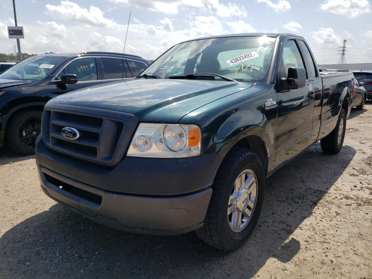 Photo 2 from auction – 2007 FORD F150 with VIN 1FTPF12V57KC72733