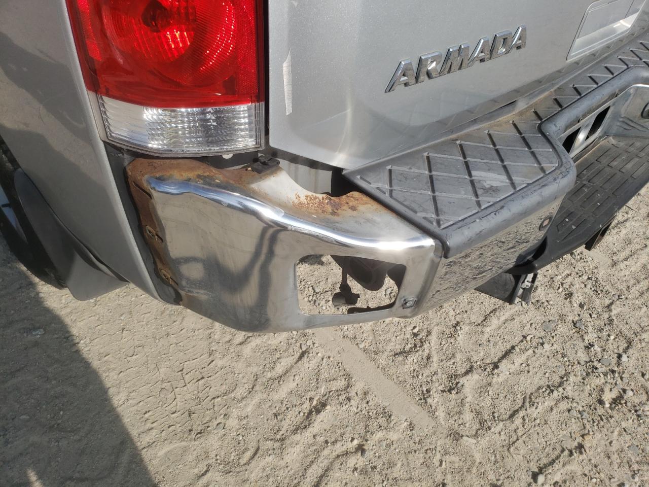 Photo 9 from auction – 2006 NISSAN ARMADA SE with VIN 5N1AA08A06N724714