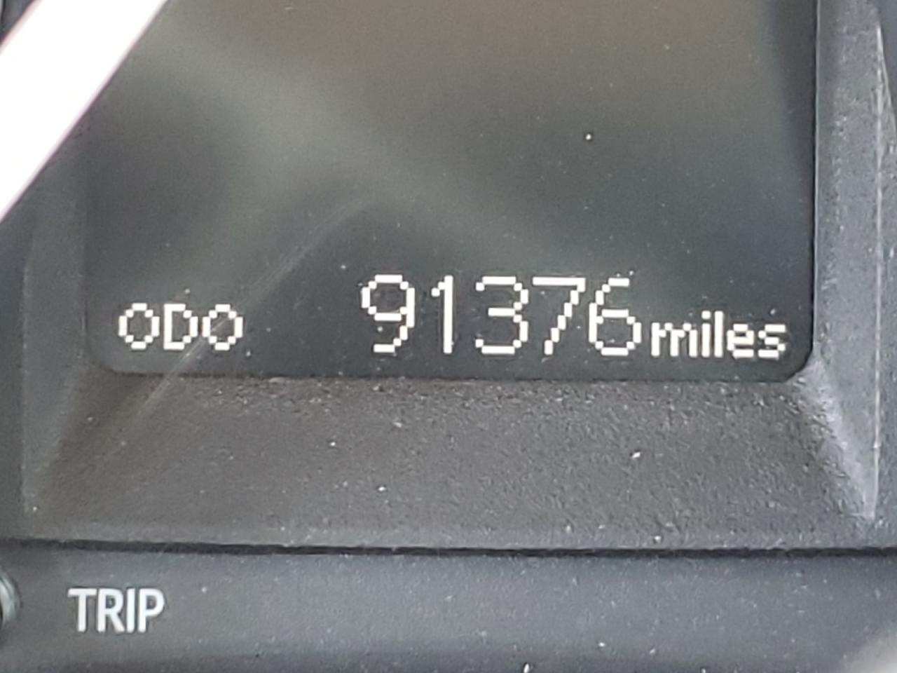 Photo 8 from auction – 2015 TOYOTA COROLLA L with VIN 5YFBURHE1FP346784
