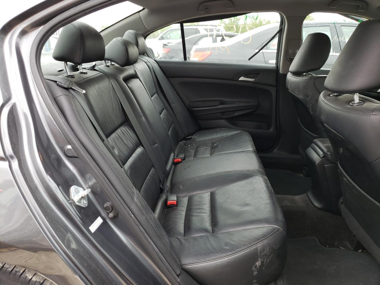 Photo 6 from auction – 2011 HONDA ACCORD SE with VIN 1HGCP2F61BA128696