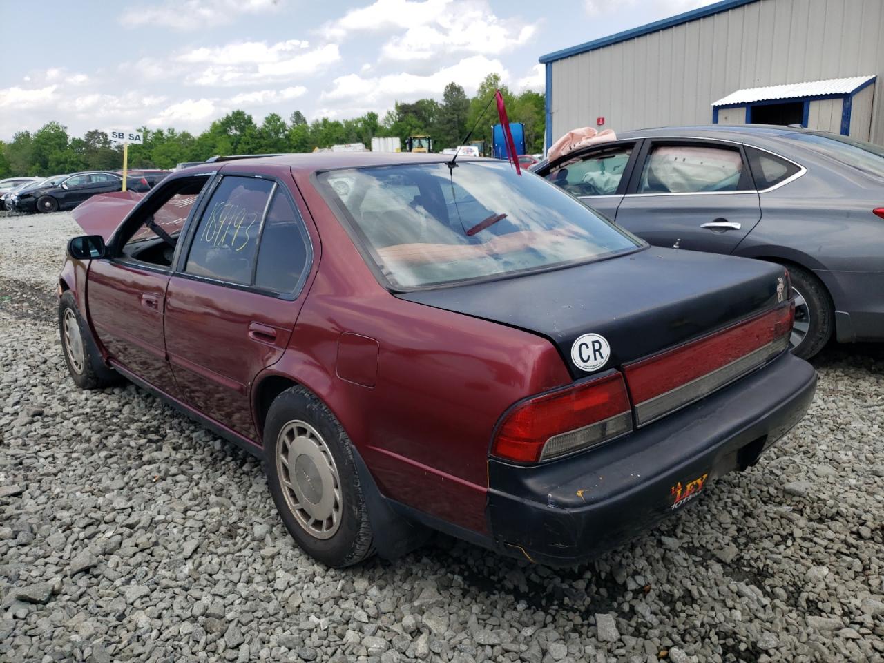 Photo 3 from auction – 1992 NISSAN MAXIMA SE with VIN JN1EJ01F1NT109212