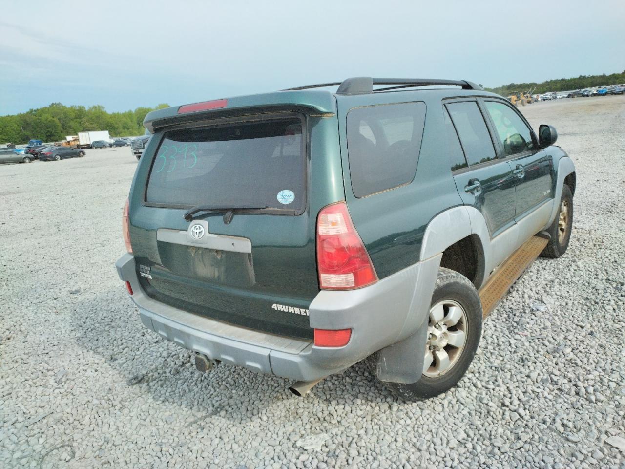 Photo 4 from auction – 2003 TOYOTA 4RUNNER SR with VIN JTEBT14R030014365