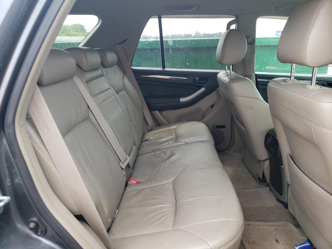 Photo 6 from auction – 2005 TOYOTA 4RUNNER LI with VIN JTEZU17R558028029