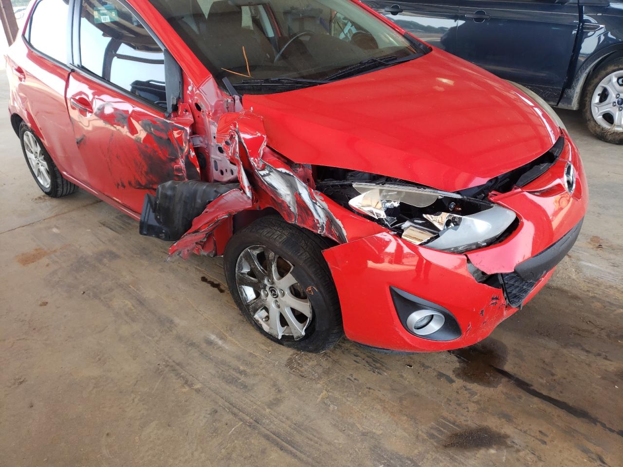 Photo 9 from auction – 2013 MAZDA MAZDA2 with VIN JM1DE1LY0D0169189