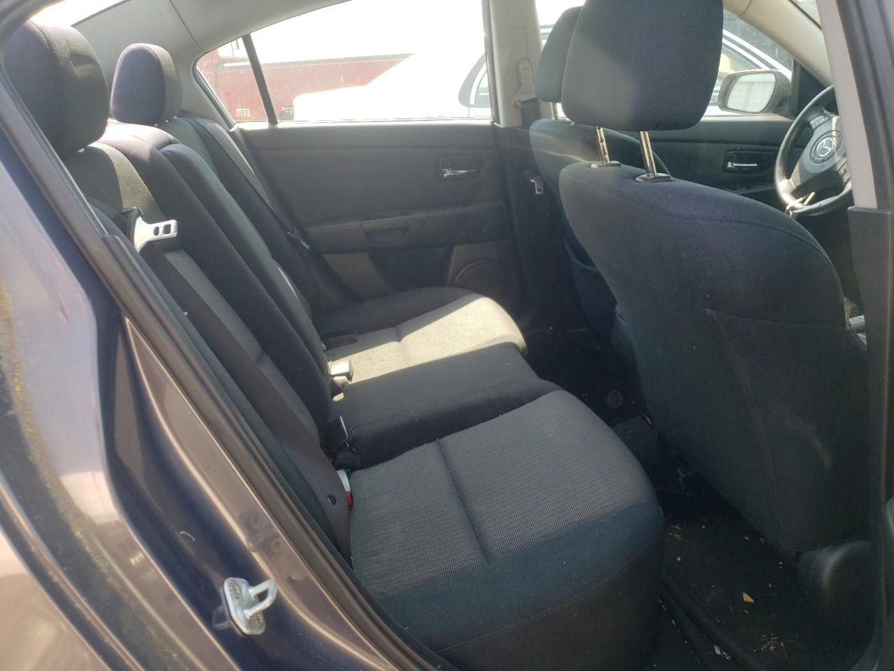 Photo 6 from auction – 2009 MAZDA 3 I with VIN JM1BK32F391230418