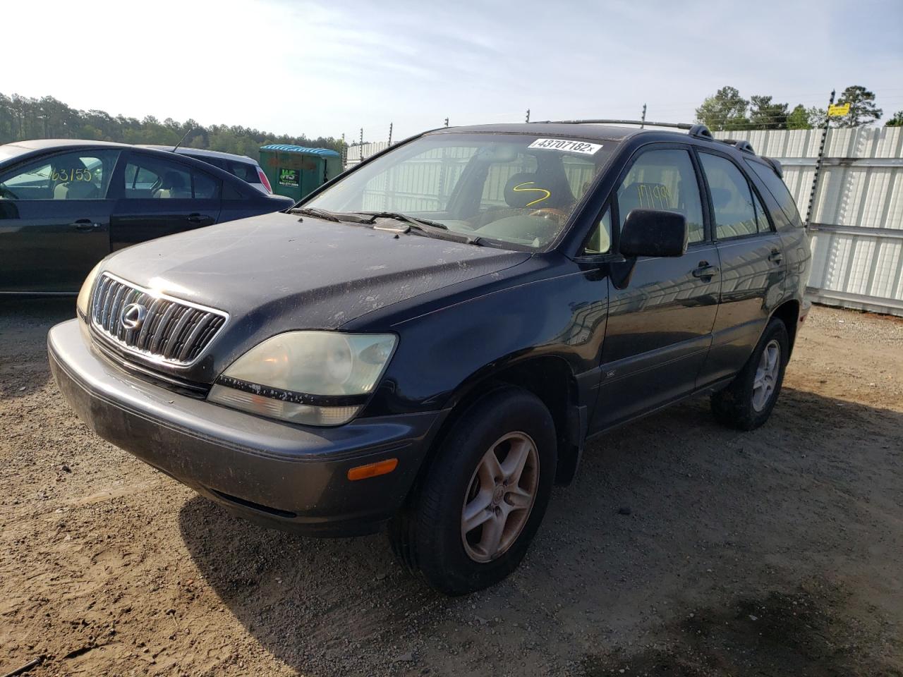 Photo 2 from auction – 2002 LEXUS RX 300 with VIN JTJHF10U120268243