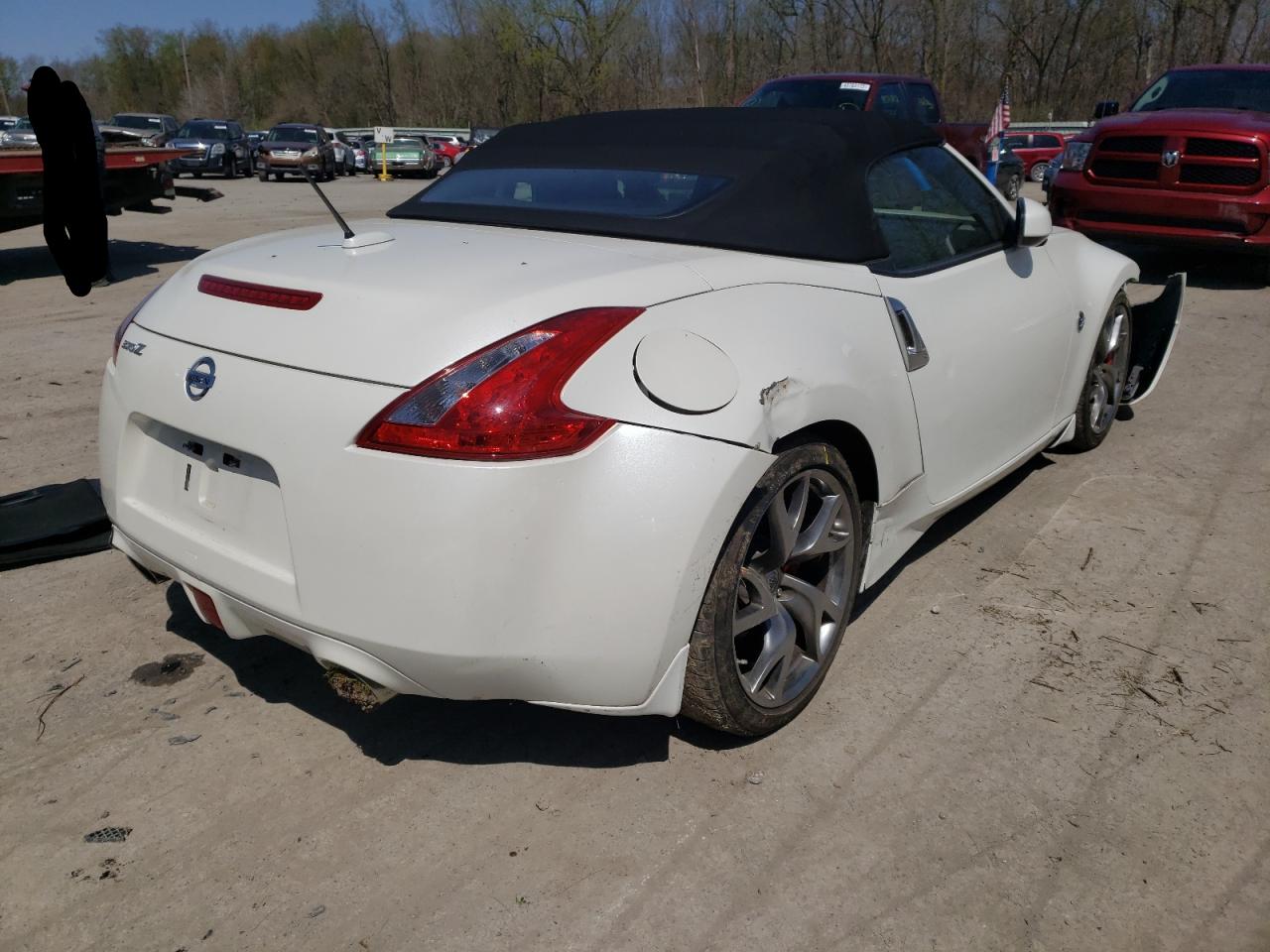 Photo 4 from auction – 2017 NISSAN 370Z BASE with VIN JN1AZ4FH2HM940452