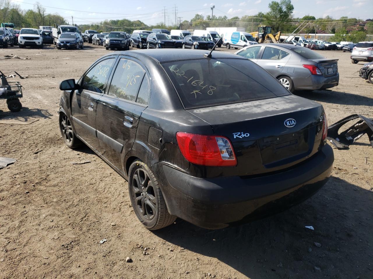 Photo 3 from auction – 2009 KIA RIO BASE with VIN KNADE223496533062
