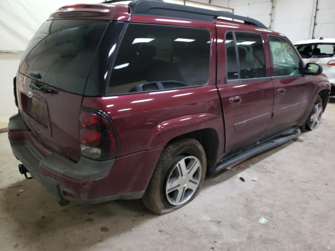 Photo 4 from auction – 2005 CHEVROLET TRAILBLAZE with VIN 1GNET16S056168566
