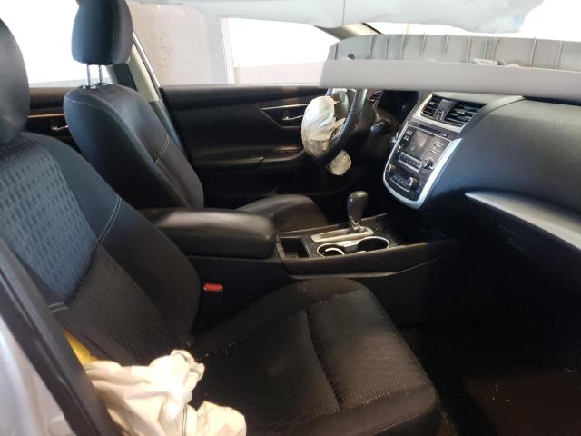 Photo 5 from auction – 2017 NISSAN ALTIMA 2.5 with VIN 1N4AL3AP8HC130231