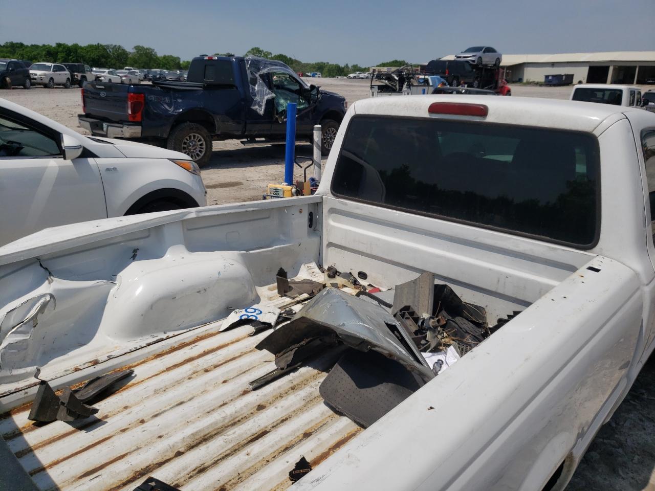 Photo 6 from auction – 2004 FORD RANGER with VIN 1FTYR10D94TA20088