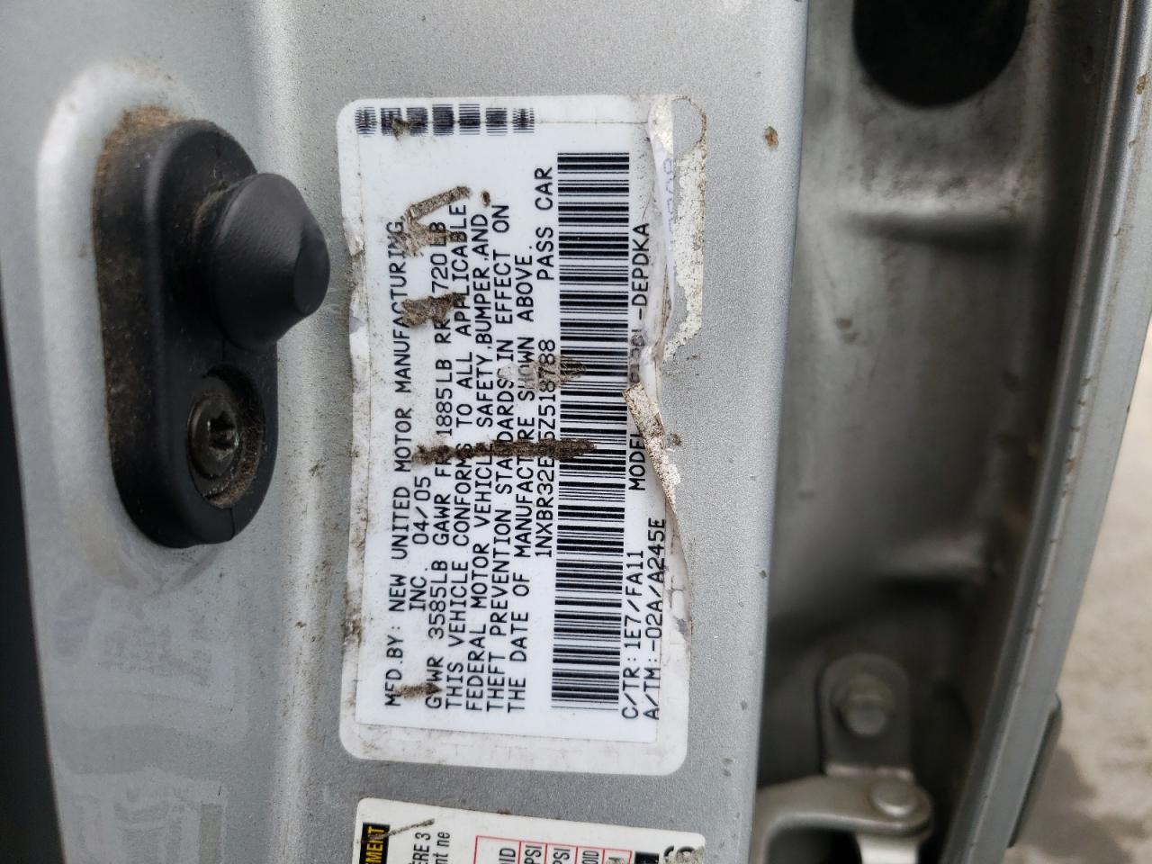 Photo 10 from auction – 2005 TOYOTA COROLLA CE with VIN 1NXBR32E95Z518788