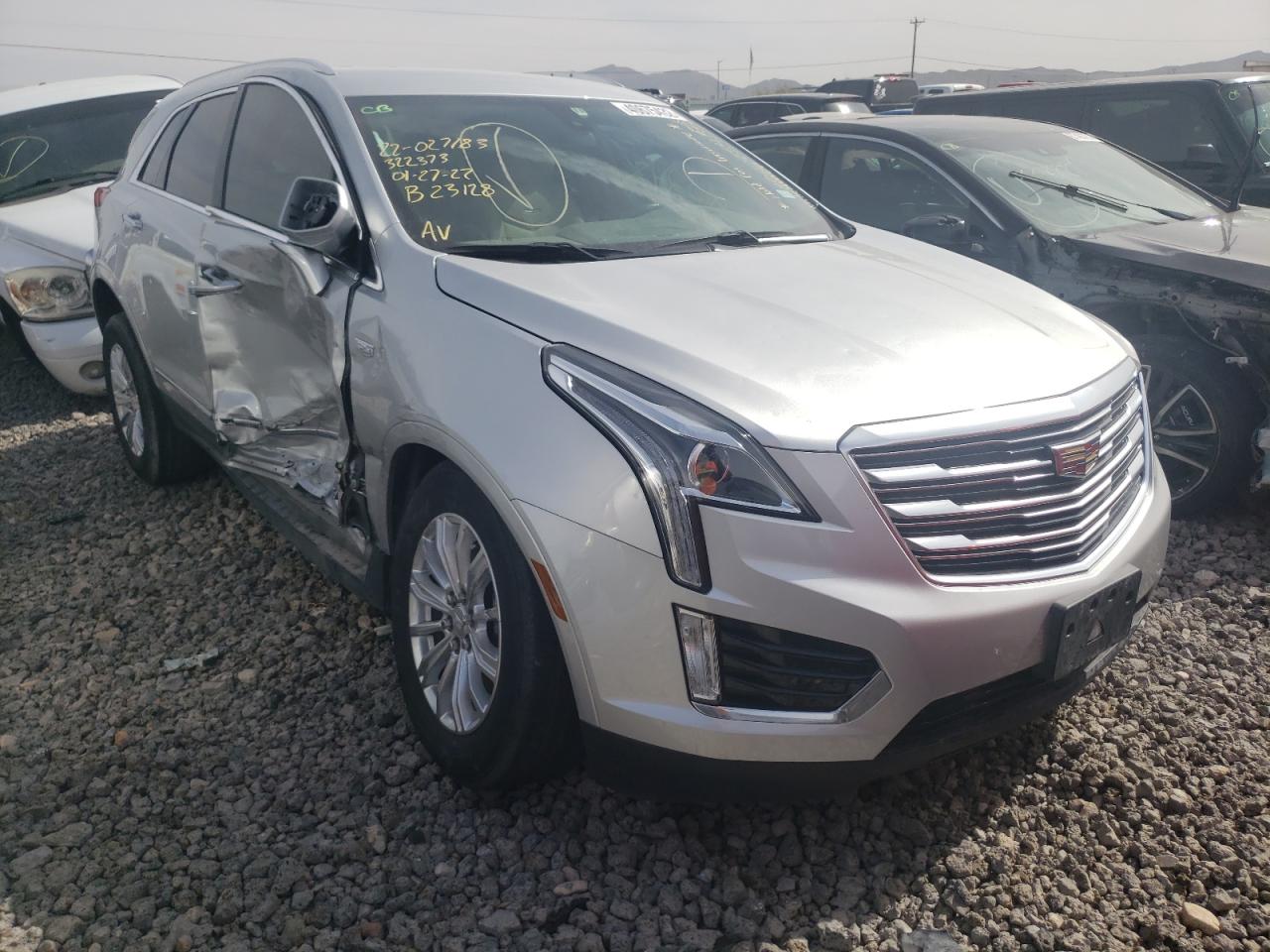 CADILLAC XT5 2019 with VIN 1GYKNARS3KZ266528 - Photo from auction