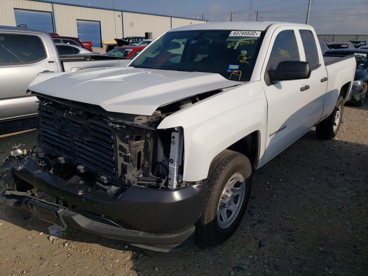 Photo 2 from auction – 2018 CHEVROLET SILVERADO with VIN 1GCRCNEC4JZ382058