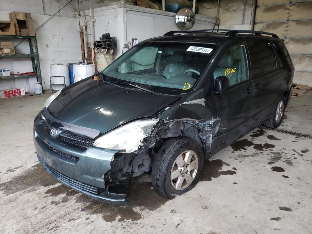 Photo 2 from auction – 2004 TOYOTA SIENNA CE with VIN 5TDZA23C14S171641