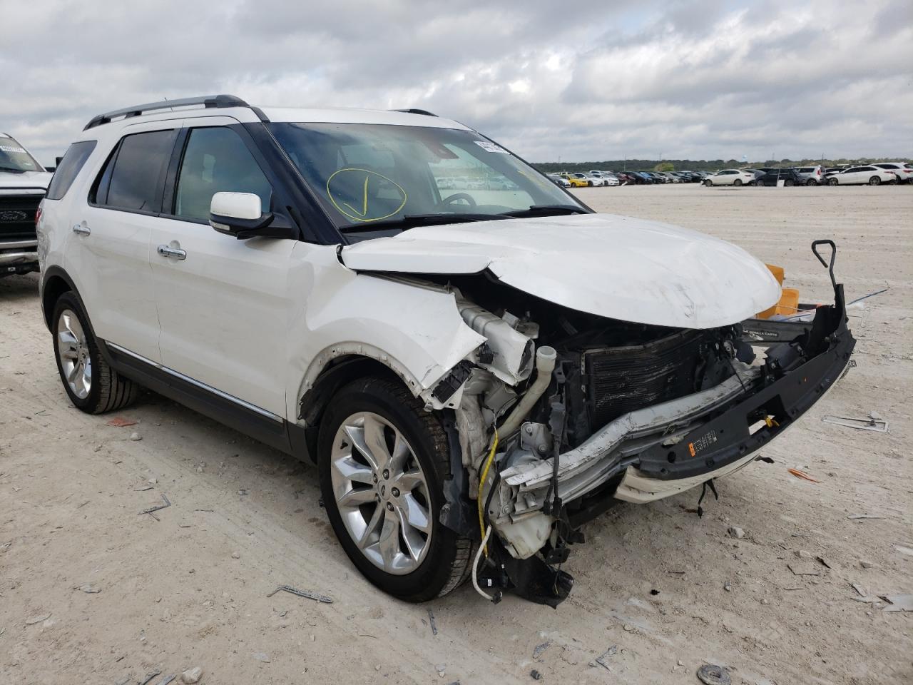 FORD EXPLORER L 2014 with VIN 1FM5K7F89EGA89485 - Photo from auction