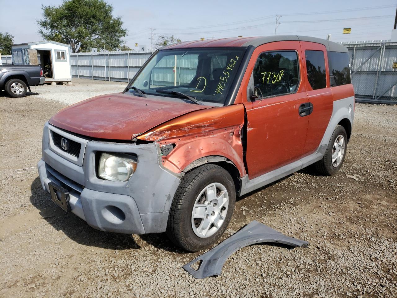 Photo 2 from auction – 2005 HONDA ELEMENT LX with VIN 5J6YH18335L003779