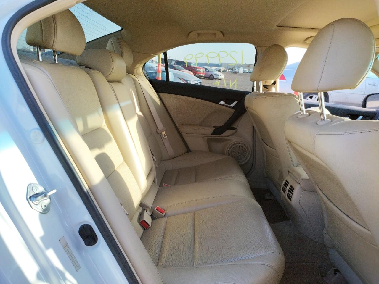 Photo 6 from auction – 2013 ACURA TSX with VIN JH4CU2F48DC000418