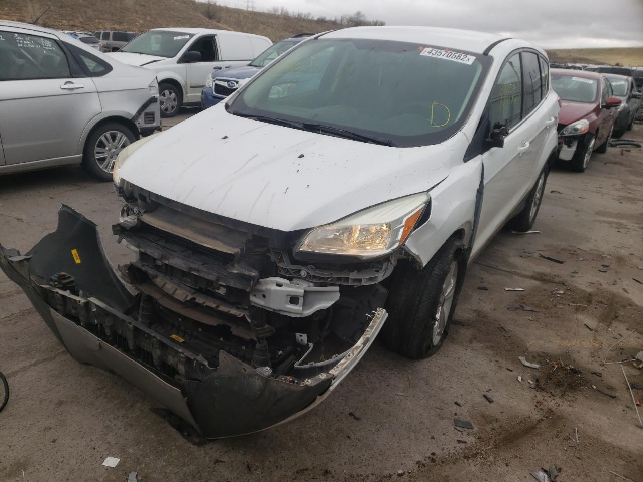 Photo 2 from auction – 2014 FORD ESCAPE SE with VIN 1FMCU9GX3EUE01157