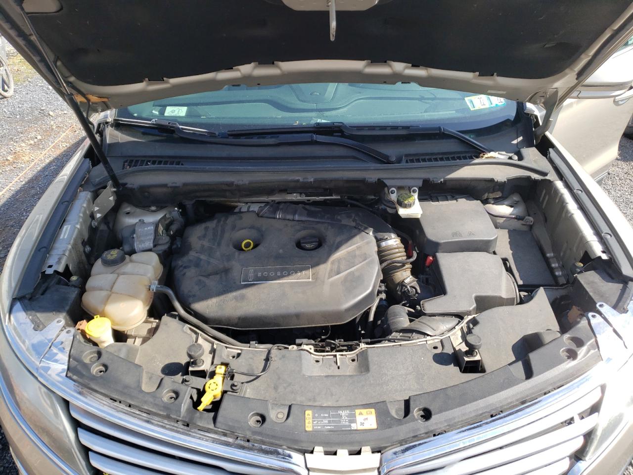 Photo 12 from auction – 2015 LINCOLN MKC with VIN 5LMCJ2A95FUJ07221