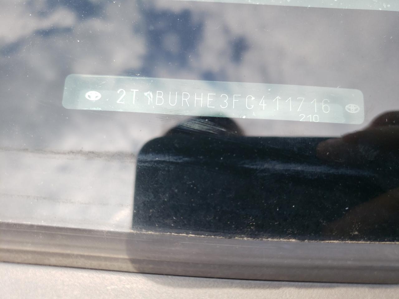 Photo 10 from auction – 2015 TOYOTA COROLLA L with VIN 2T1BURHE3FC411716
