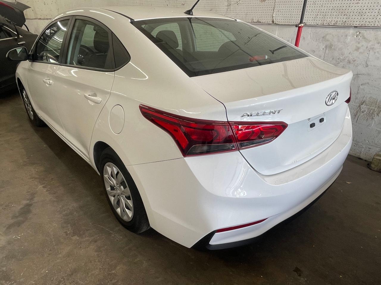 Photo 3 from auction – 2021 HYUNDAI ACCENT SE with VIN 3KPC24A64ME149932