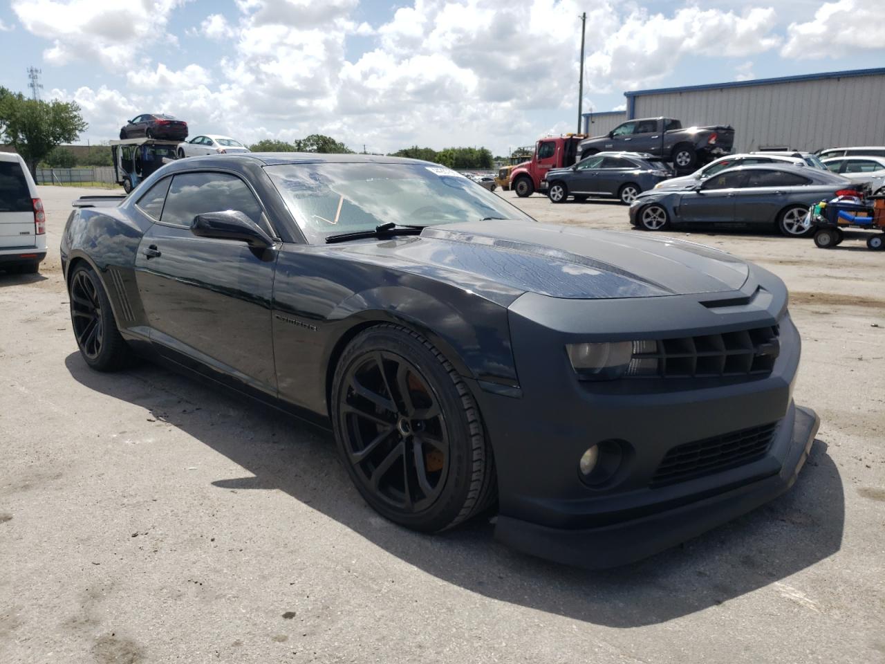 CHEVROLET CAMARO SS 2010 with VIN 2G1FS1EW2A9209098 - Photo from auction