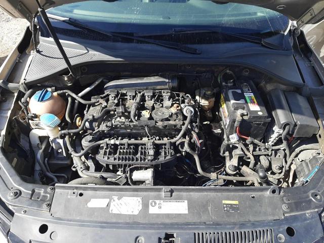 Photo 7 from auction – 2015 VOLKSWAGEN PASSAT S with VIN 1VWAT7A30FC016183