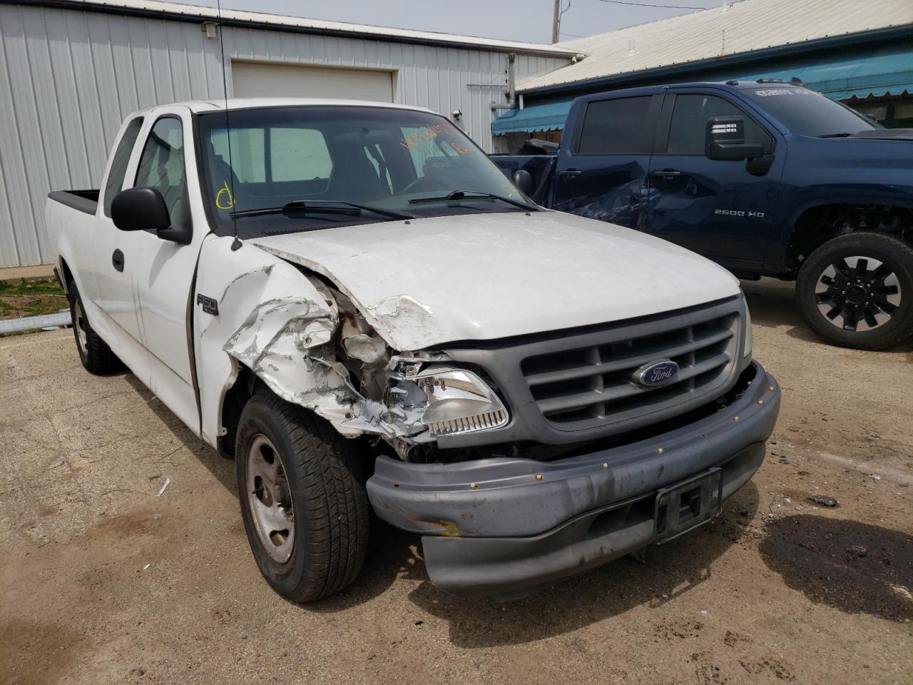 Photo 9 from auction – 2004 FORD F-150 HERI with VIN 2FTRX17204CA39654