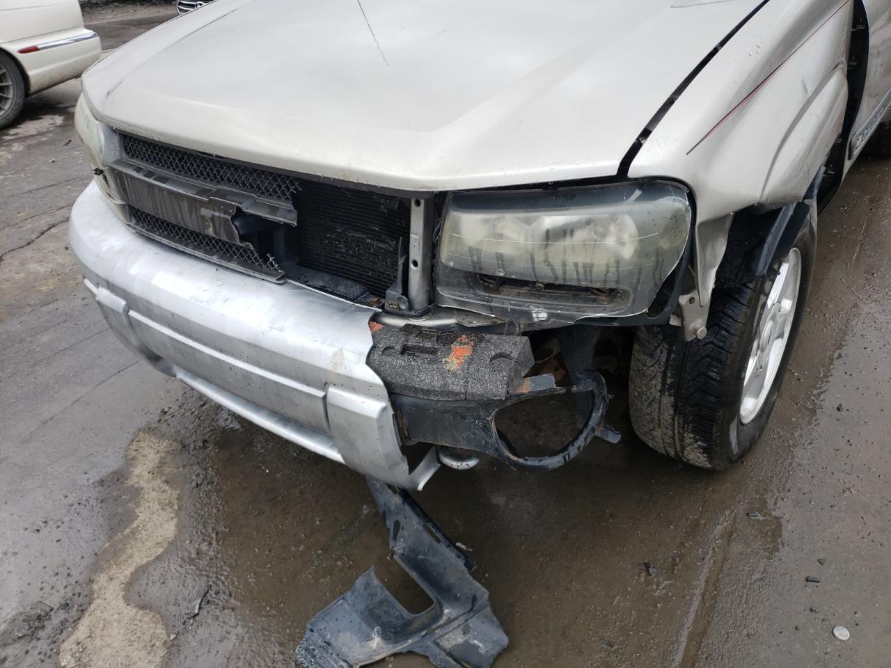 Photo 9 from auction – 2002 CHEVROLET TRAILBLAZE with VIN 1GNDT13SX22496306