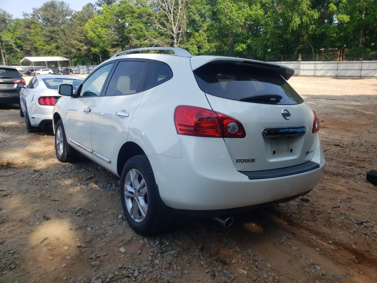 Photo 3 from auction – 2012 NISSAN ROGUE S with VIN JN8AS5MV9CW417947