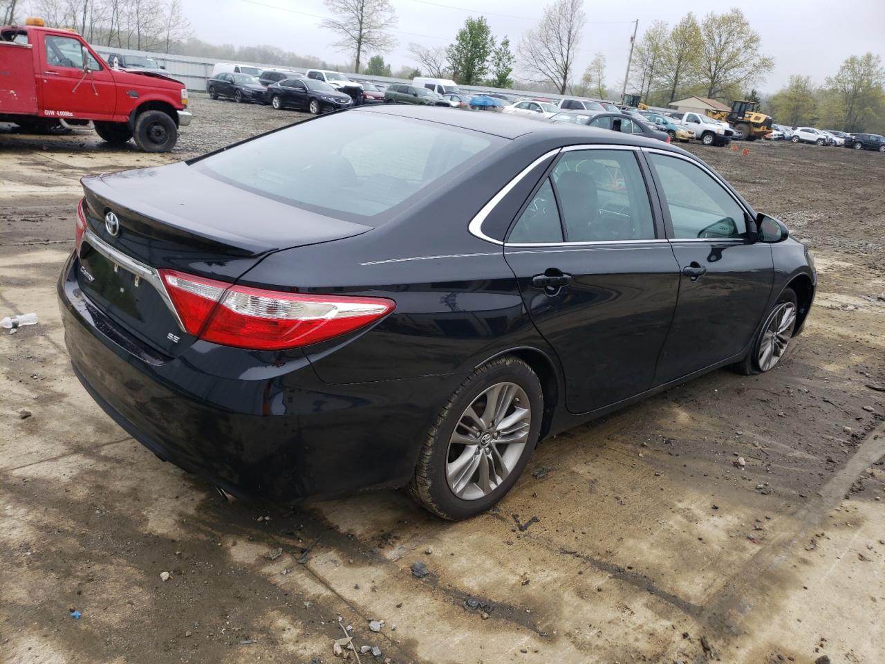 Photo 4 from auction – 2017 TOYOTA CAMRY LE with VIN 4T1BF1FK5HU808320