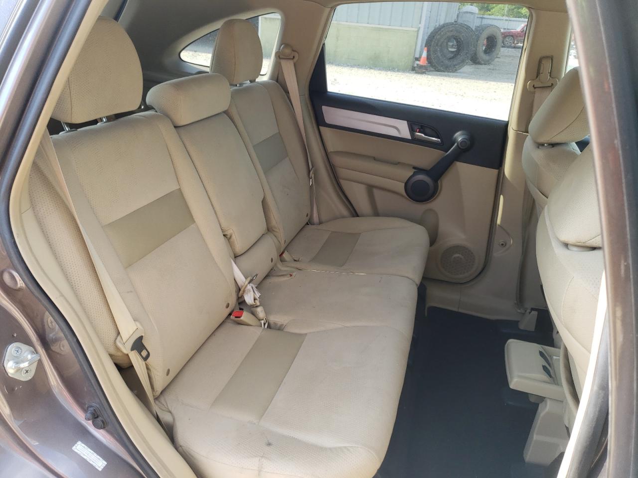 Photo 6 from auction – 2011 HONDA CR-V SE with VIN 5J6RE4H41BL008255