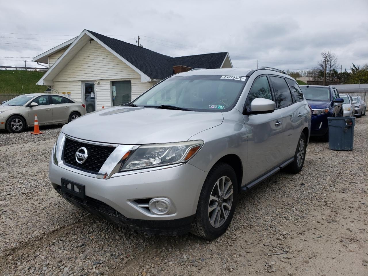 Photo 2 from auction – 2013 NISSAN PATHFINDER with VIN 5N1AR2MM8DC654876