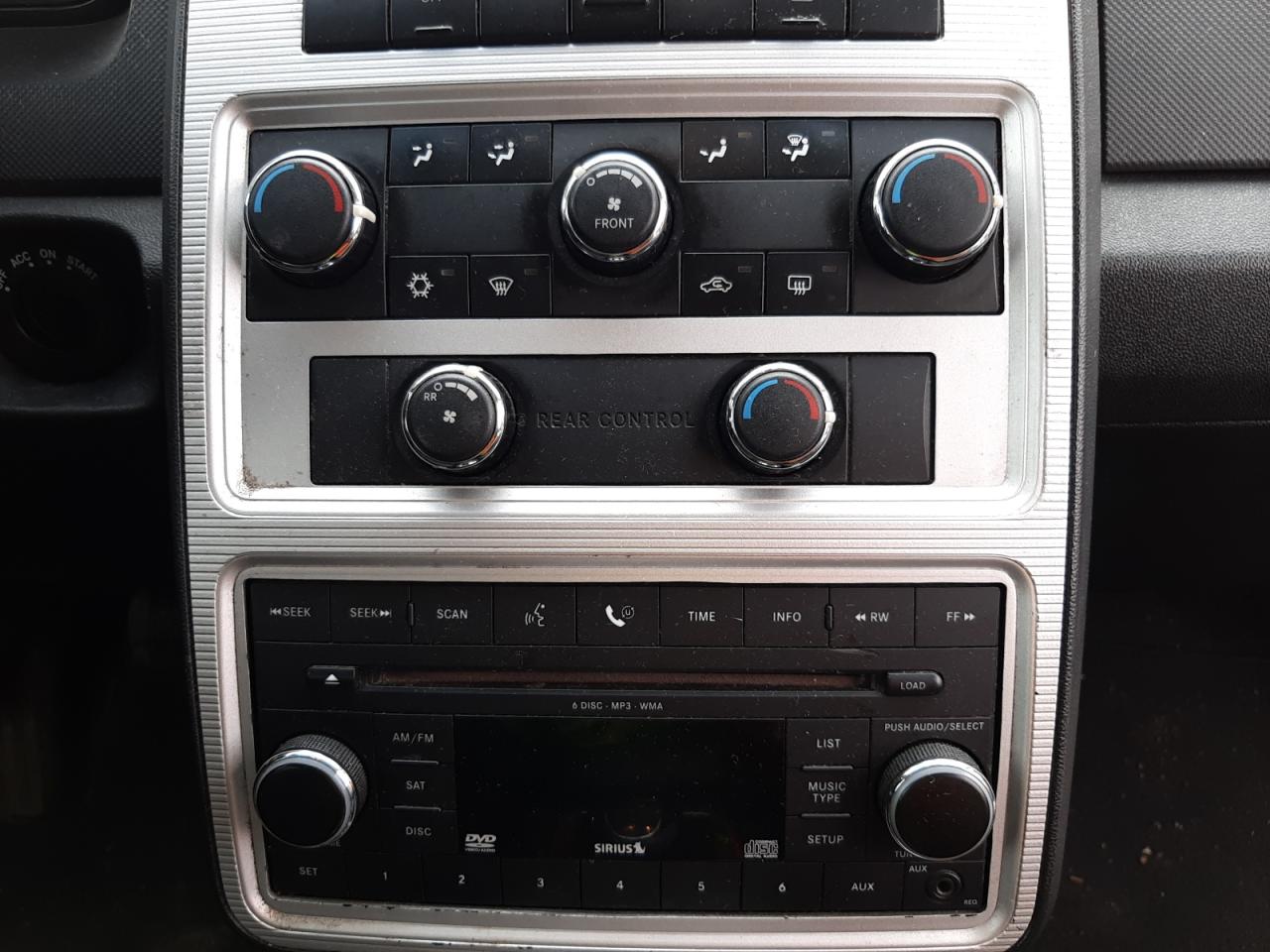 Photo 19 from auction – 2010 DODGE JOURNEY SX with VIN 3D4PG5FV5AT103884