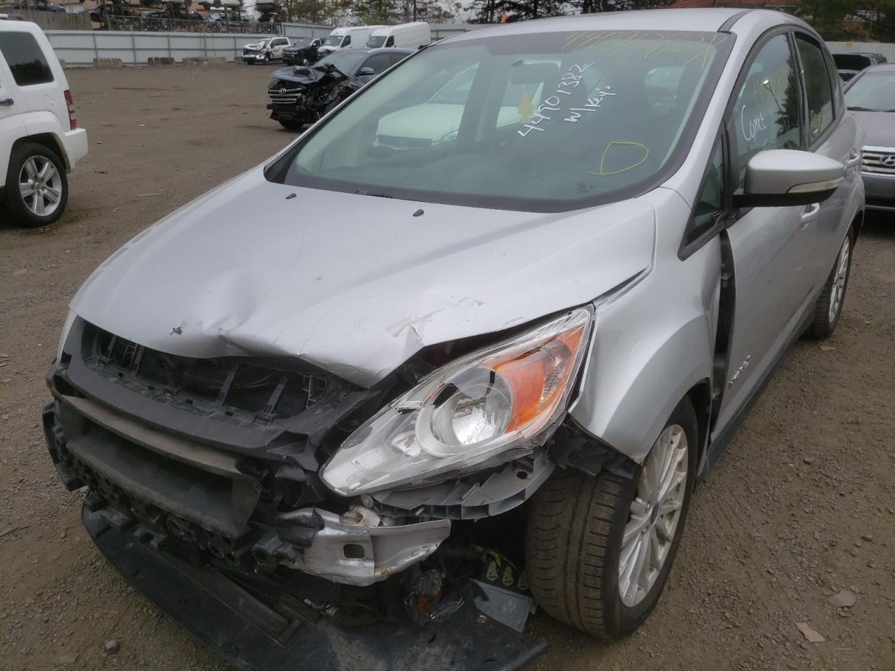 Photo 2 from auction – 2016 FORD C-MAX SE with VIN 1FADP5AU1GL102966