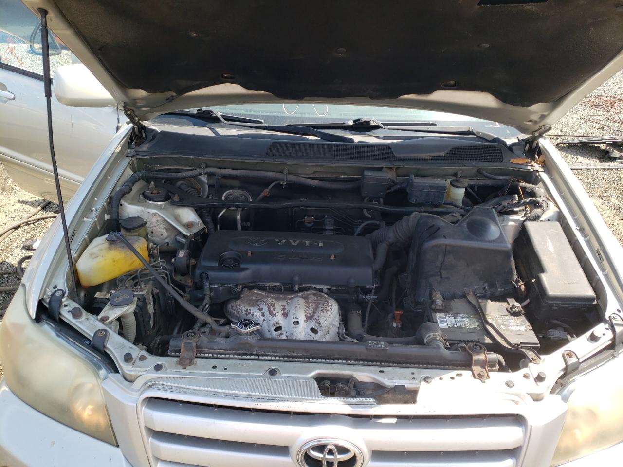 Photo 7 from auction – 2004 TOYOTA HIGHLANDER with VIN JTEGD21A940086514