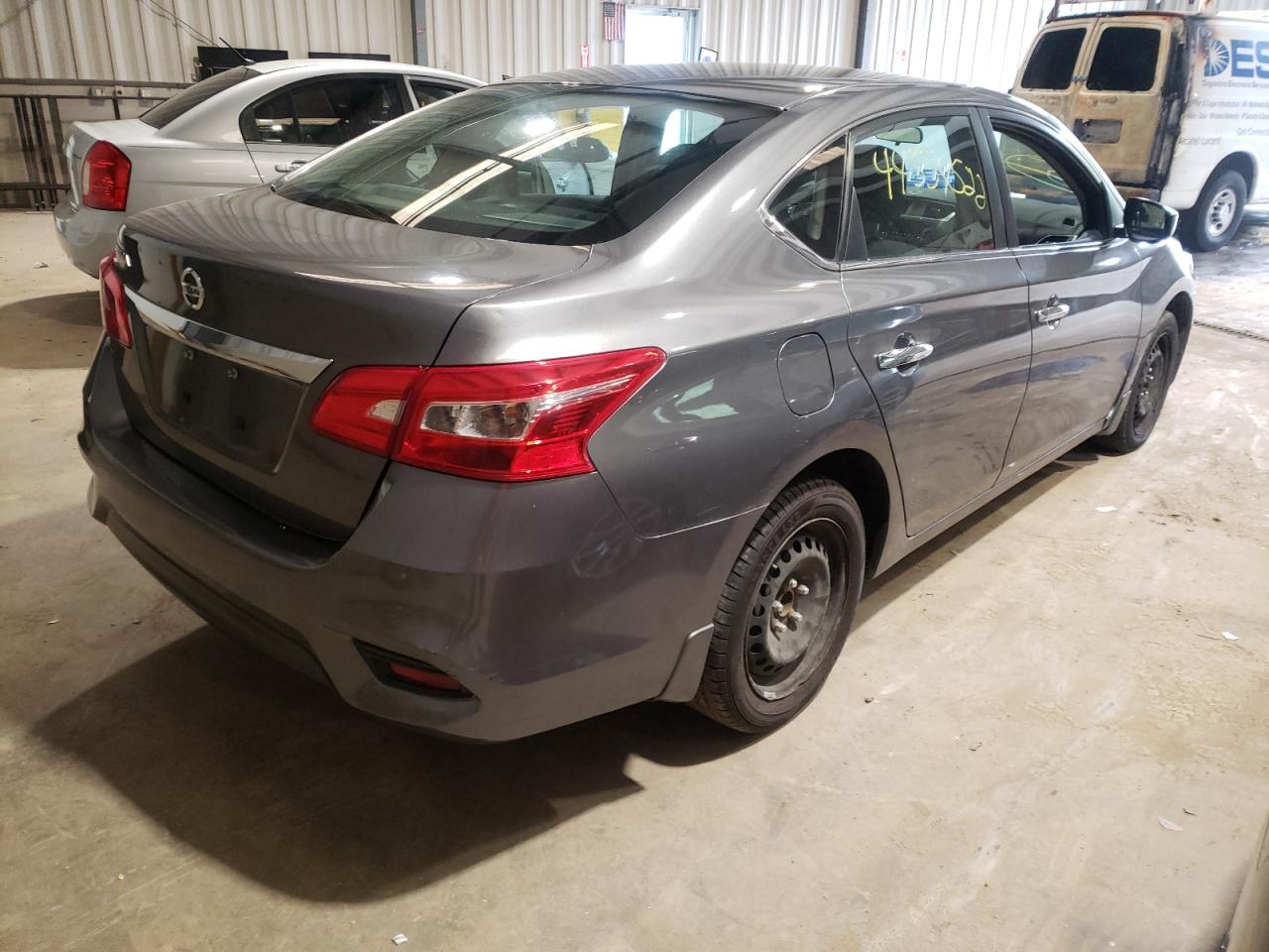 Photo 4 from auction – 2017 NISSAN SENTRA S with VIN 3N1AB7AP1HY244604