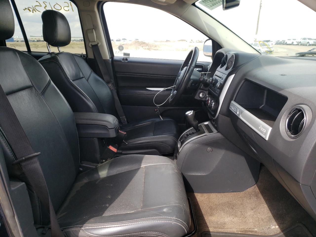 Photo 5 from auction – 2014 JEEP COMPASS SP with VIN 1C4NJCAA8ED662257