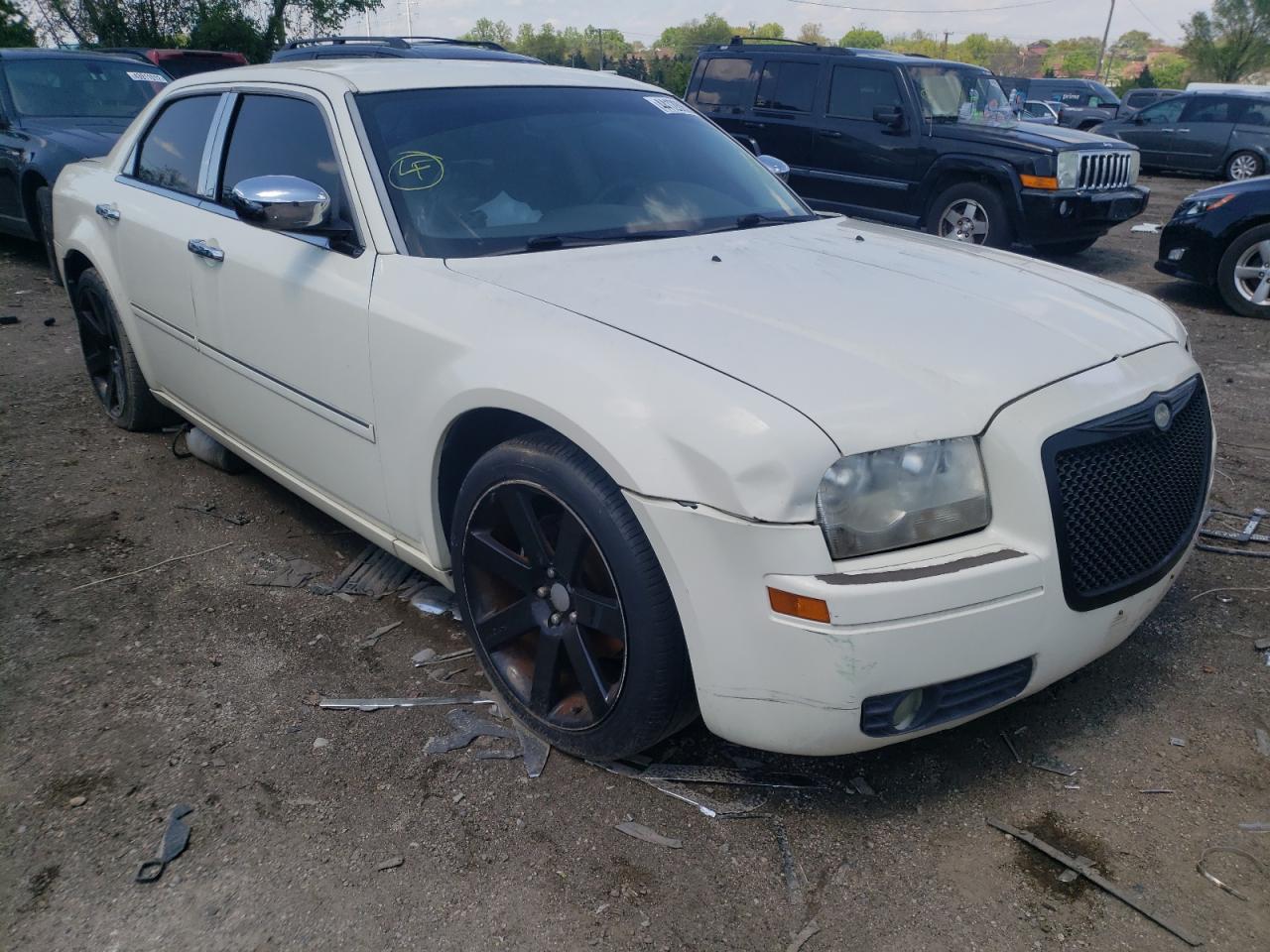 CHRYSLER 300 2007 with VIN 2C3KA43R37H775930 - Photo from auction