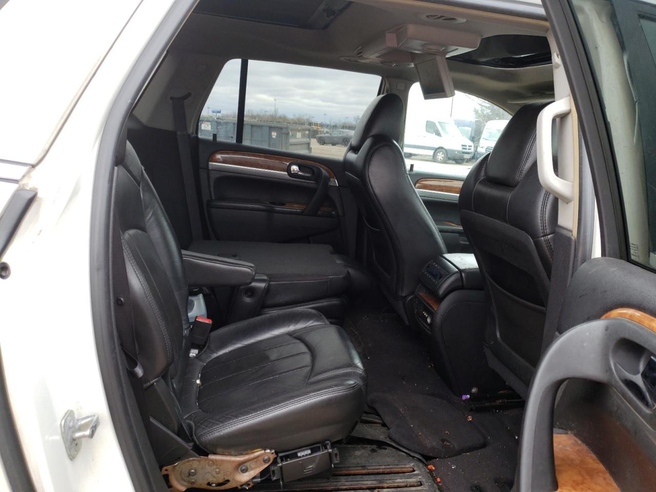 Photo 6 from auction – 2010 BUICK ENCLAVE CX with VIN 5GALVCED7AJ149871