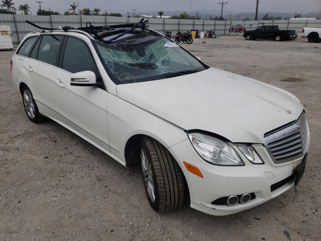 MERCEDES-BENZ E 350 4MAT 2011 with VIN WDDHH8HB2BA295895 - Photo from auction