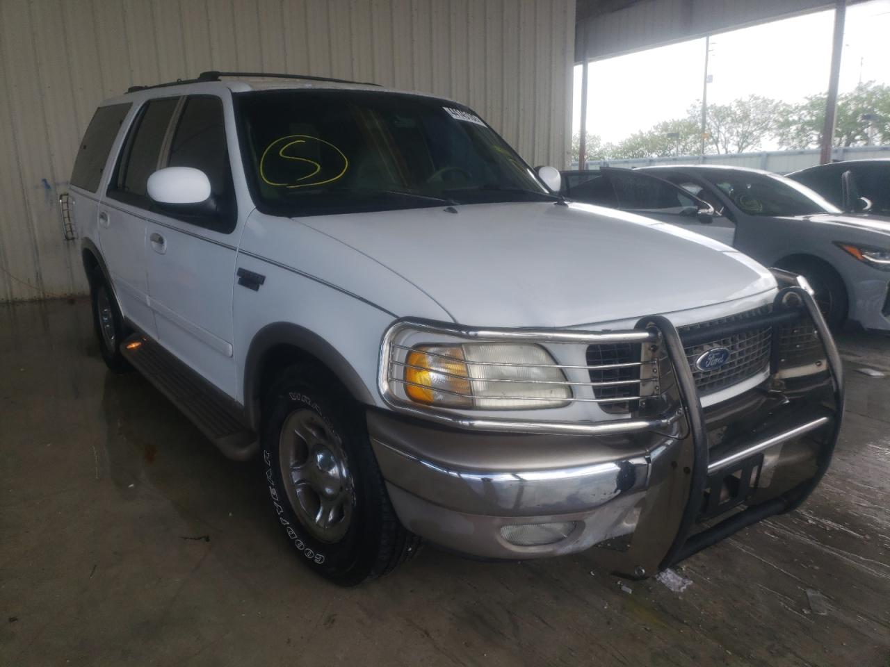 FORD EXPEDITION 2000 with VIN 1FMRU1766YLA59197 - Photo from auction