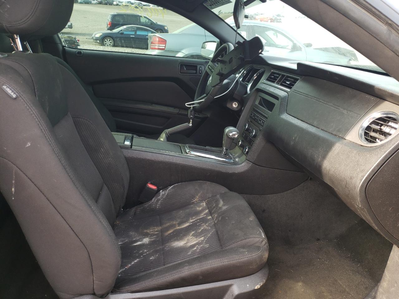 Photo 5 from auction – 2012 FORD MUSTANG with VIN 1ZVBP8AMXC5280583